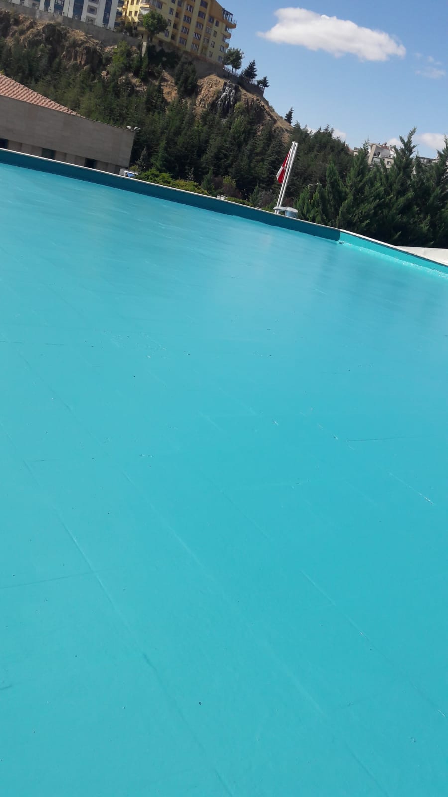 1618489684